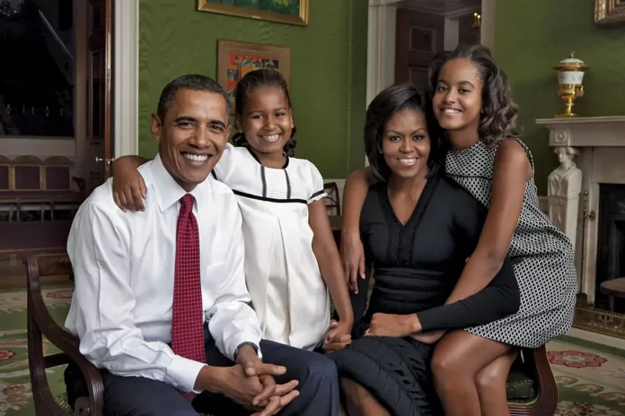 Michelle Obama’s Net Worth: Career, Early Life, Family And Much More!