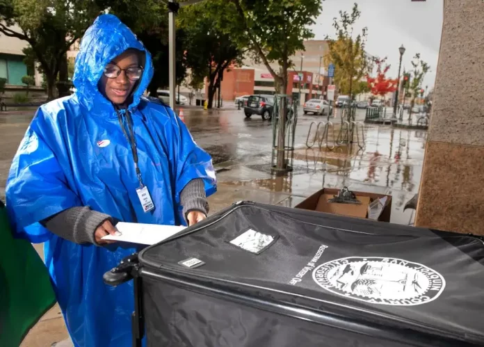 Steady stream of San Joaquin County voters head to the polls on Election Day despite rain