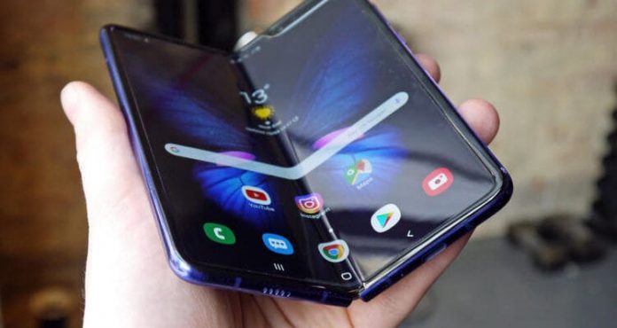 Samsung: The Galaxy Fold Smartphone Gets Update With 4K At 60fps Selfie Camera